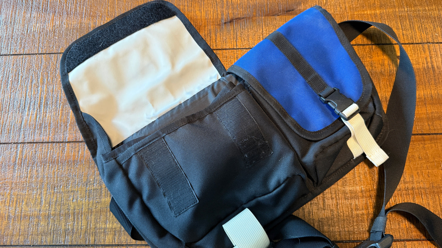 Timbuk2 Delta Sling - Blue and White Colorway