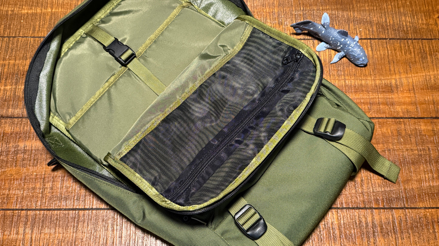 Dsptch Bookpack in Olive