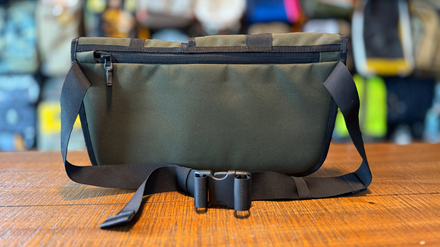 Timbuk2 Delta Sling - Green and Black Colorway