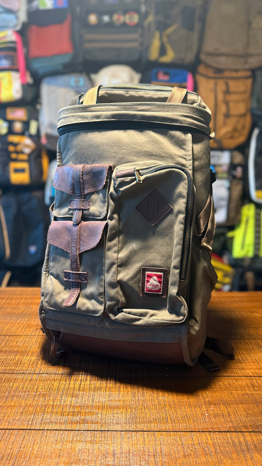 Rare Jansport Skip Yowell Collection Lhasa Backpack