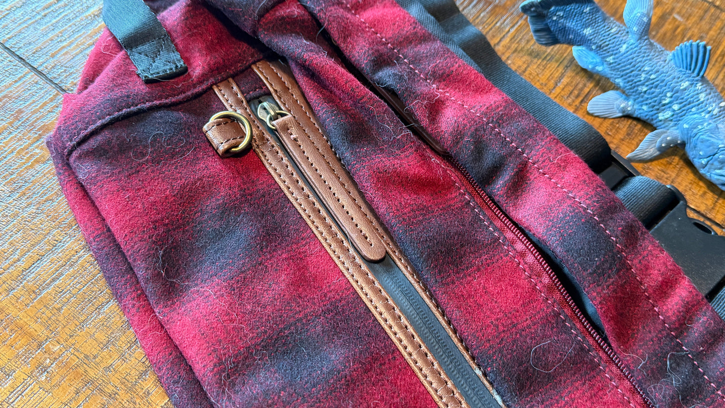 Indispensable Japan Large Crossbody Sling - Wool Plaid