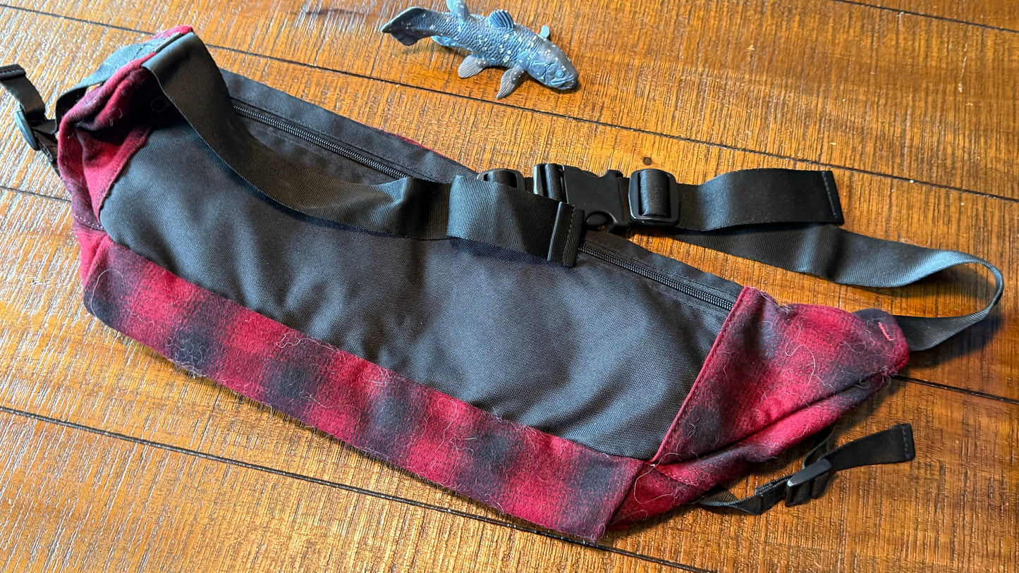 Indispensable Japan Large Crossbody Sling - Wool Plaid