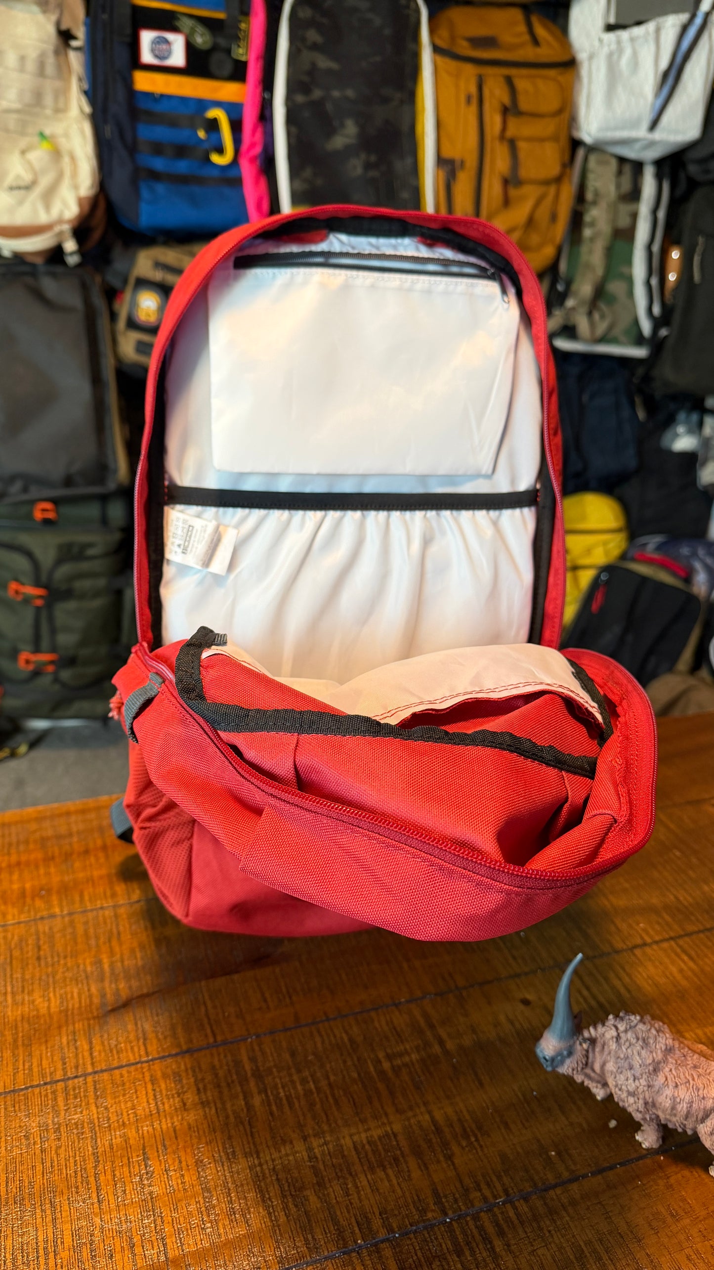 Very Lightweight Decathalon Quecha Backpack