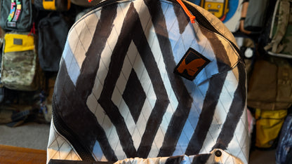 Unflowed Mitaka Travel Backpack from Korea - COLORED
