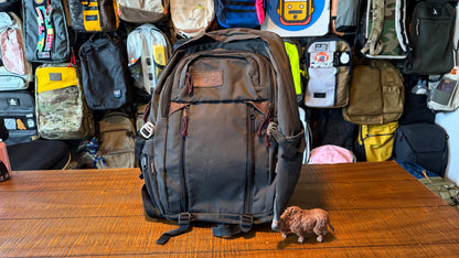 Vintage Jansport Backpack - Unsure of Model