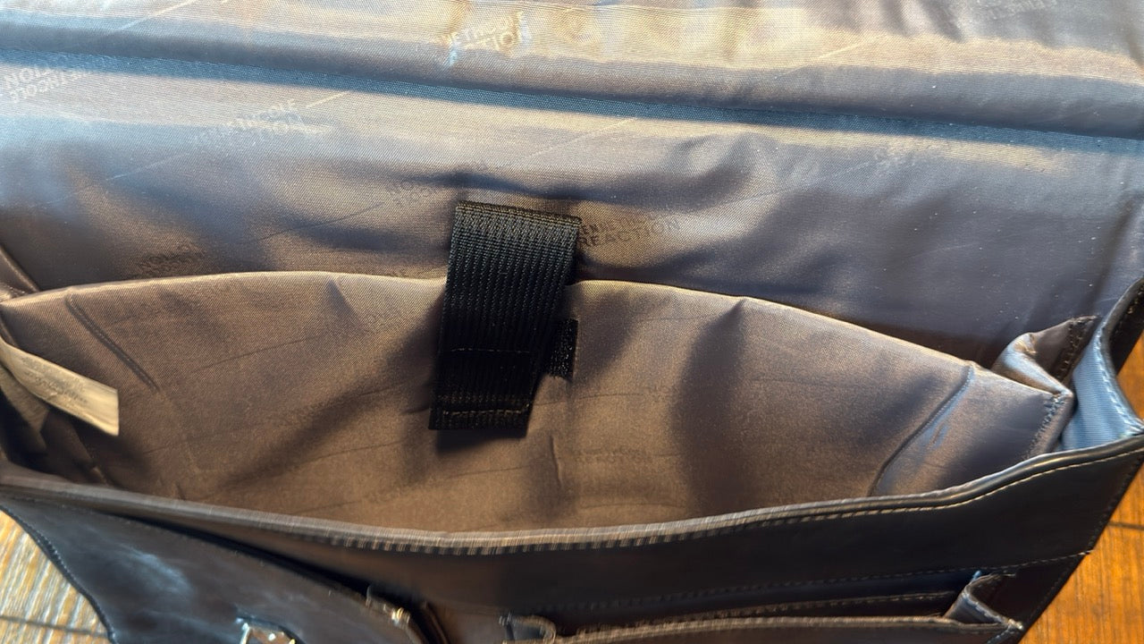 Kenneth Cole Leather Briefcase - Black