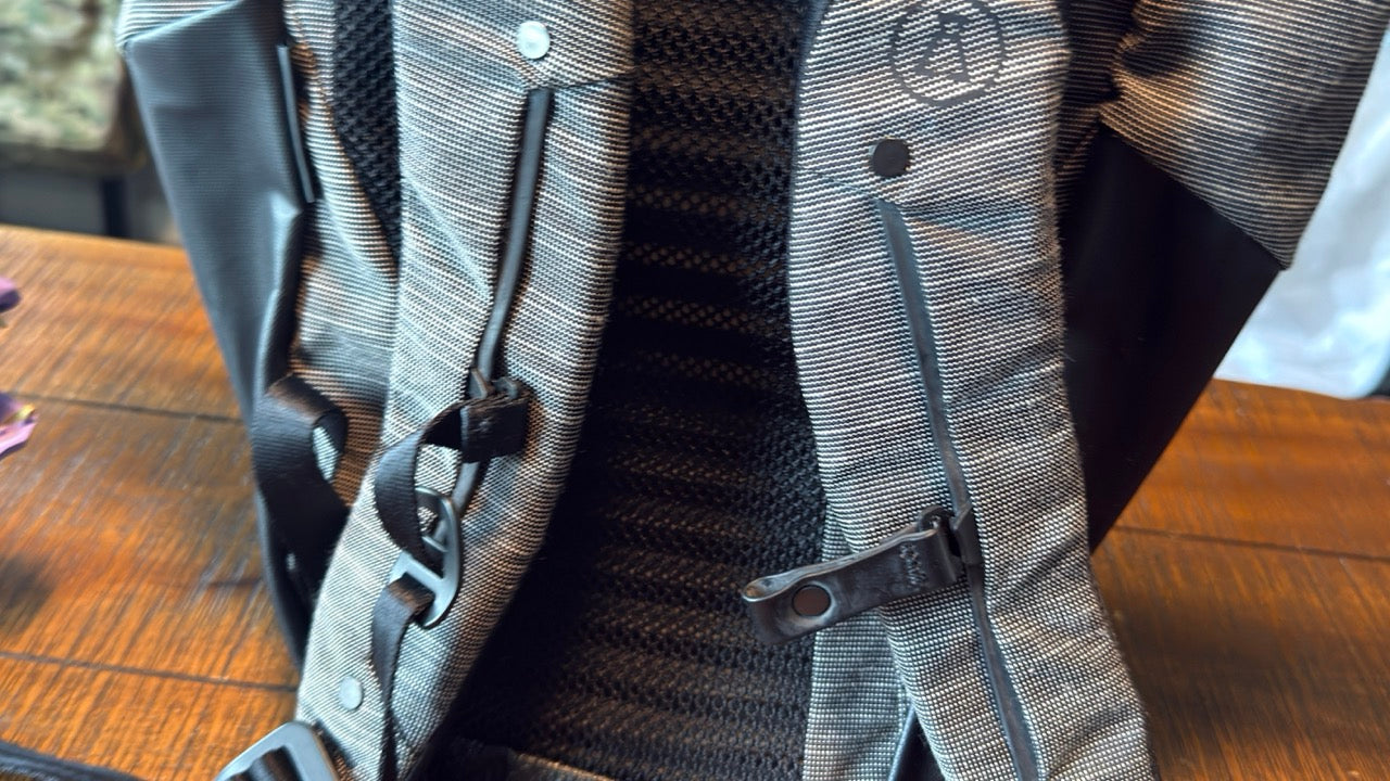 Alchemy Equipment 20L Ultralight Rolltop Backpack