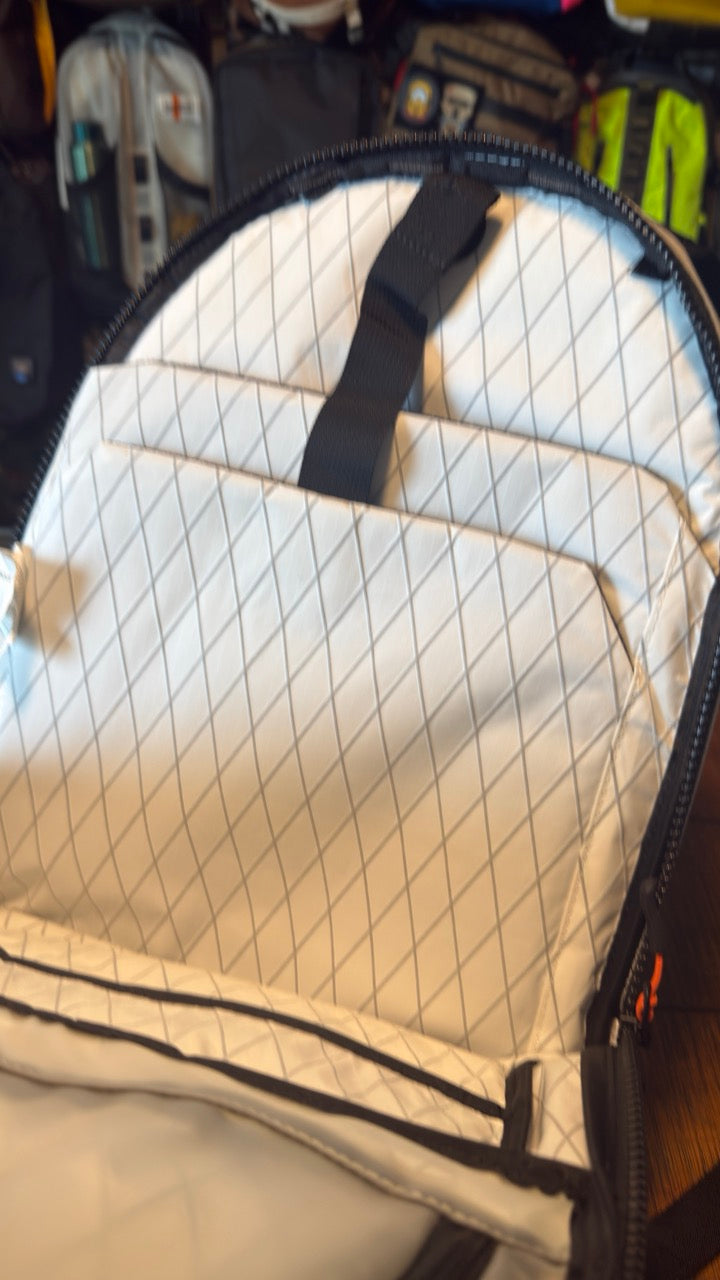 Dakine WRKSHP Structure 23L Backpack