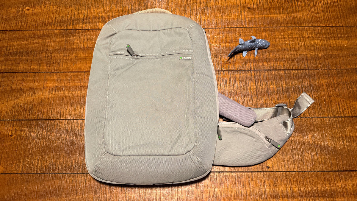 InCase Laptop Sling Vintage Y2K Era
